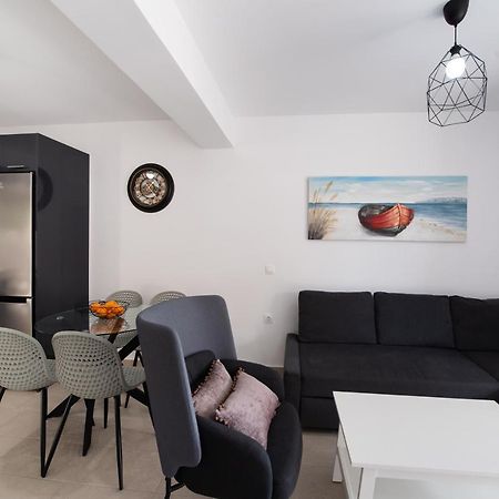 Mpm Apartment Perigiali نيدري المظهر الخارجي الصورة